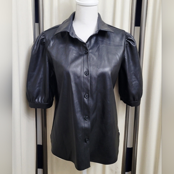 BB Dakota by Steve Madden Tops - Steve Madden BB Dakota Black Faux Leather Puff Sleeve Shirt | Large